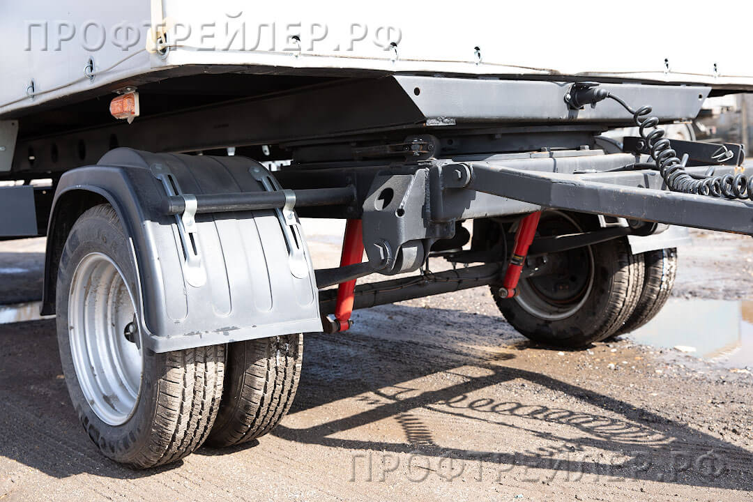 images/sladery/57_2/18_O2-trailer-with-turntable.jpg
