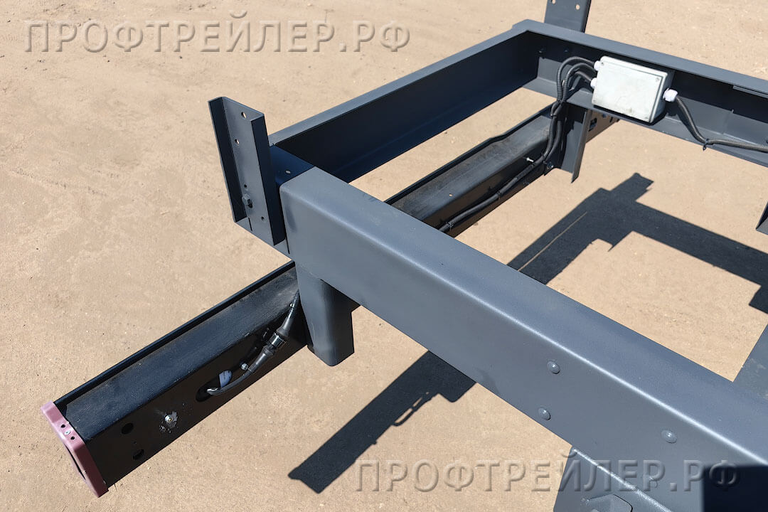 images/sladery/58_2/12_Trailer-chassis.jpg